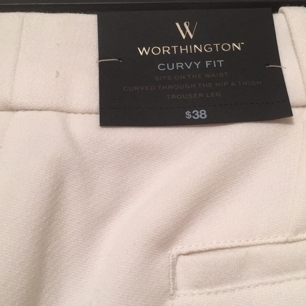 Off white NWT Size 8 Dress Pants